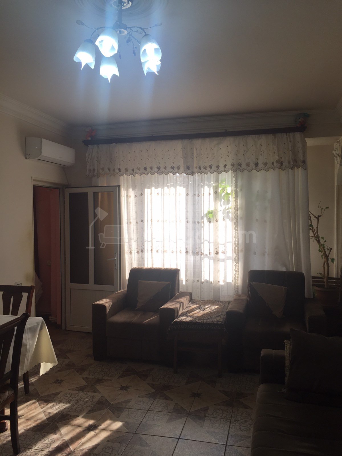 4 Սենյականոց Բնակարան, 81քմ, 1/9 հարկ, Նորմալ Վիճակում