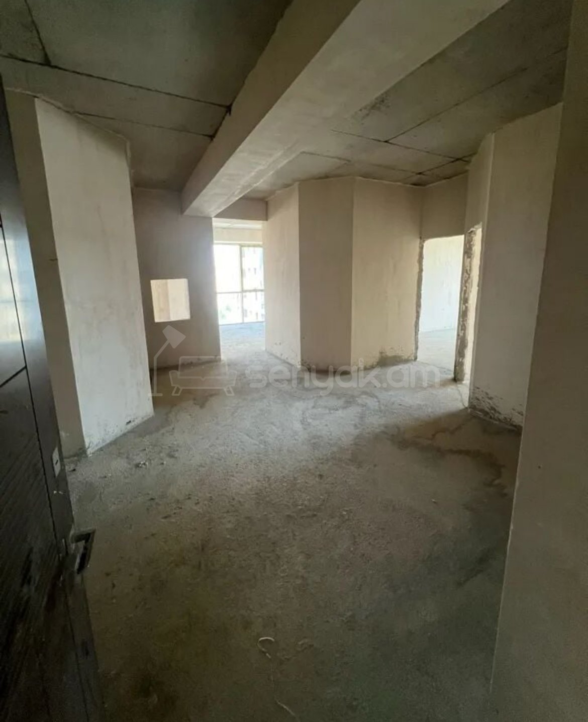 3 Սենյականոց Բնակարան Նորակառույցում, 110քմ, 14/18 հարկ, Զրոյական Վիճակում