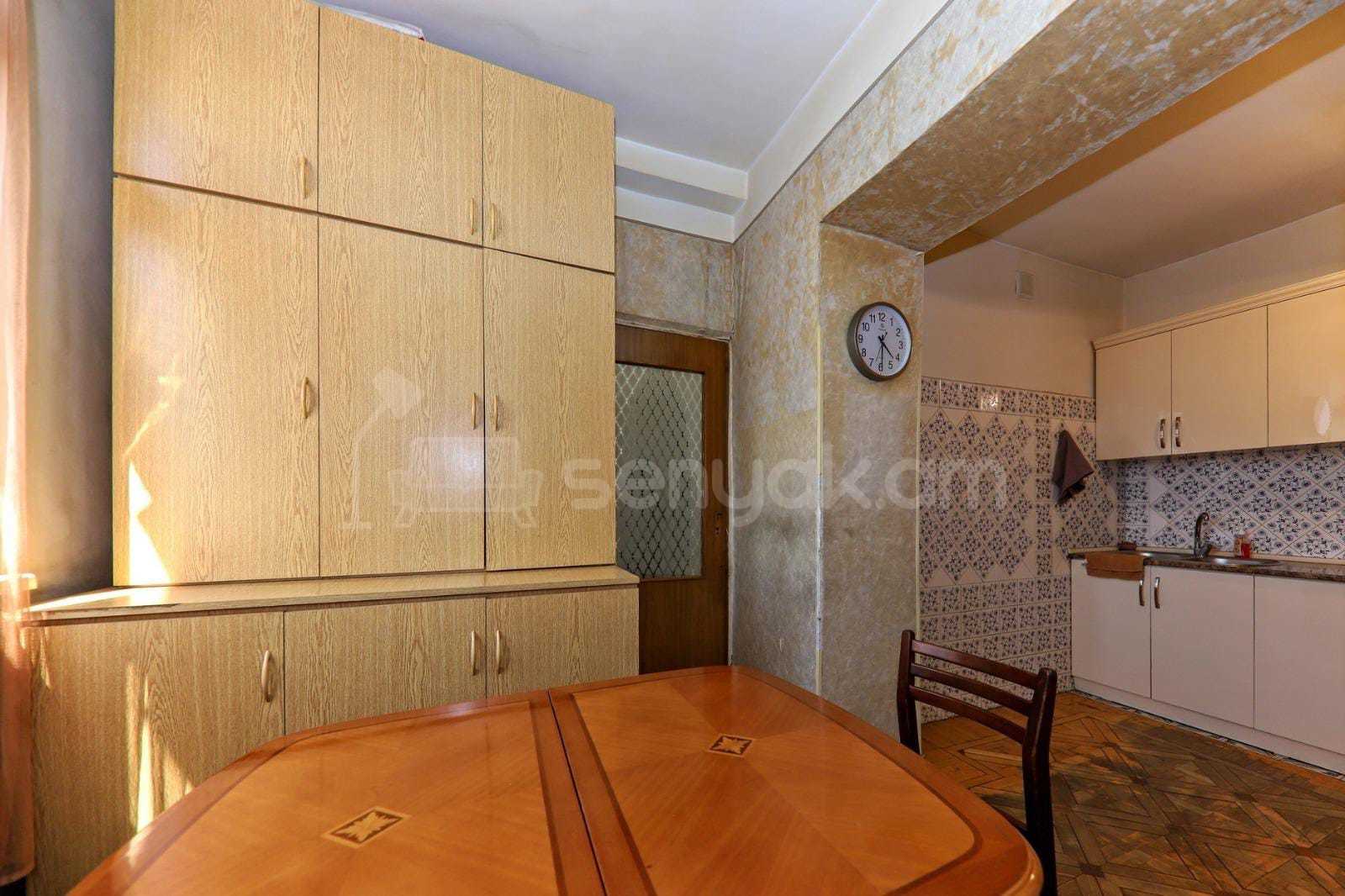 1 Սենյականոց Բնակարան Քարե Շենքում, 45քմ, 3/5 հարկ, Կոսմետիկ Վերանորոգված