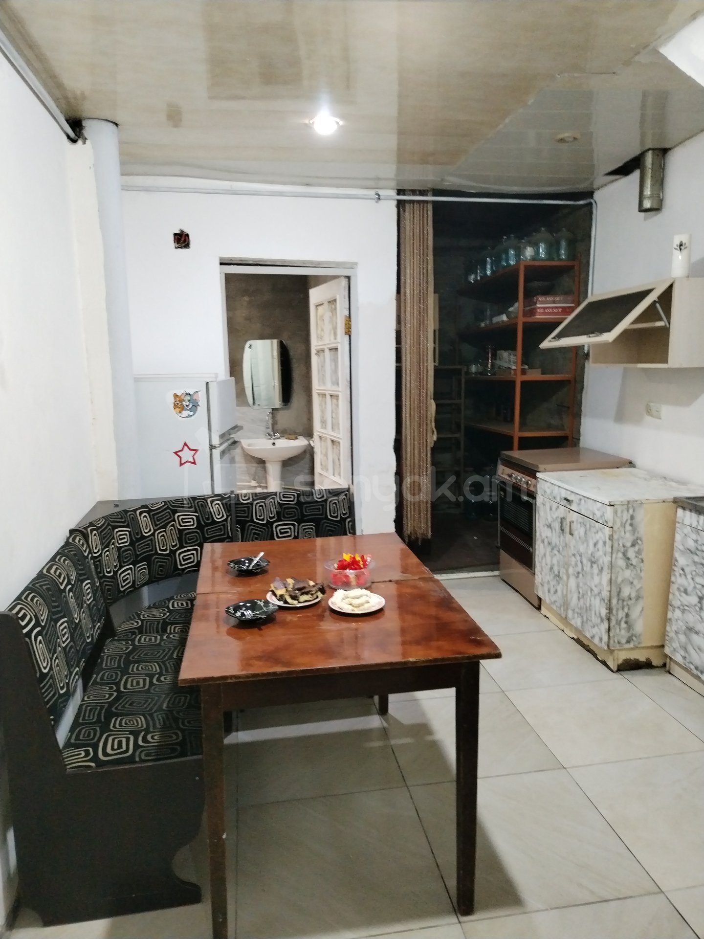 2 Սենյականոց Սեփական Տուն, 50քմ, Նորմալ Վիճակում, Կահավորված