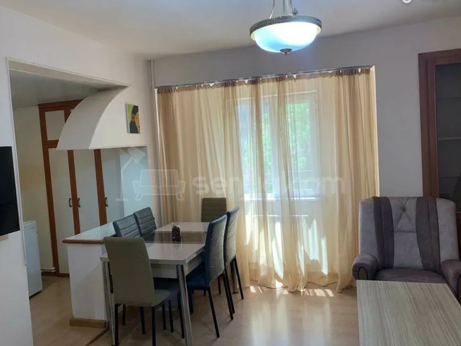 2 Սենյականոց Բնակարան, 65քմ, 3/9 հարկ, Կապիտալ Վերանորոգված, Կահավորված, Արևկող