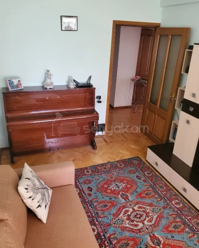 4 Սենյականոց Բնակարան, 120քմ, 3/13 հարկ, Կապիտալ Վերանորոգված