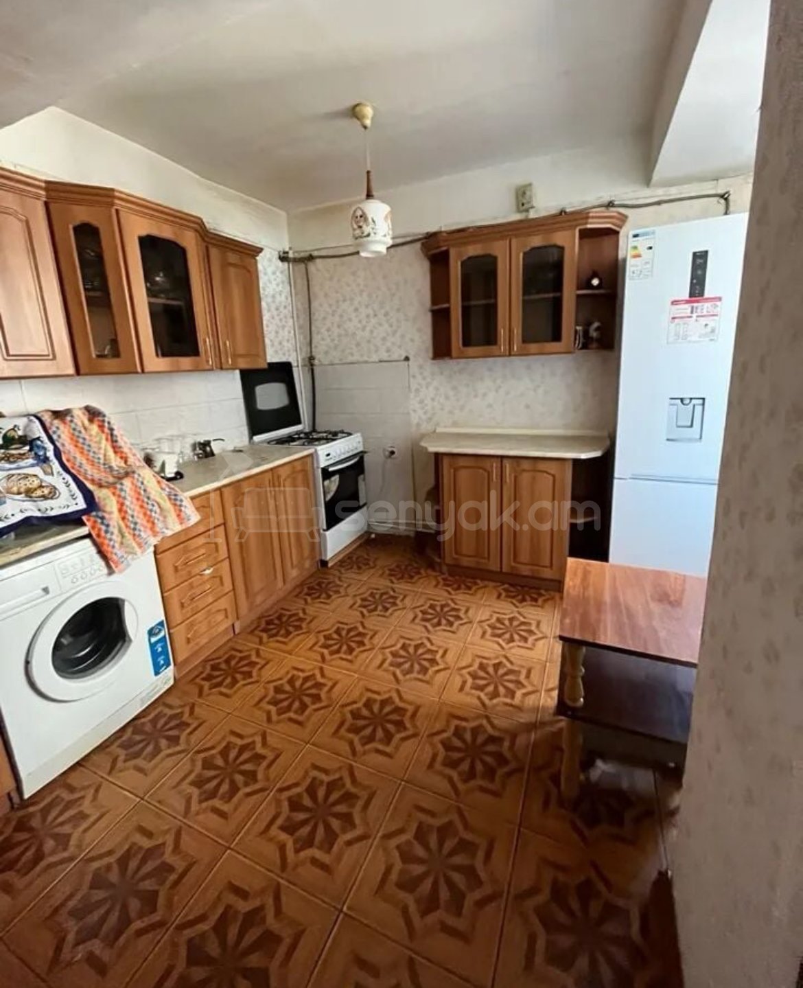 4 Սենյականոց Բնակարան, 126քմ, 11/14 հարկ, Նորմալ Վիճակում, Կահավորված, Արևկող