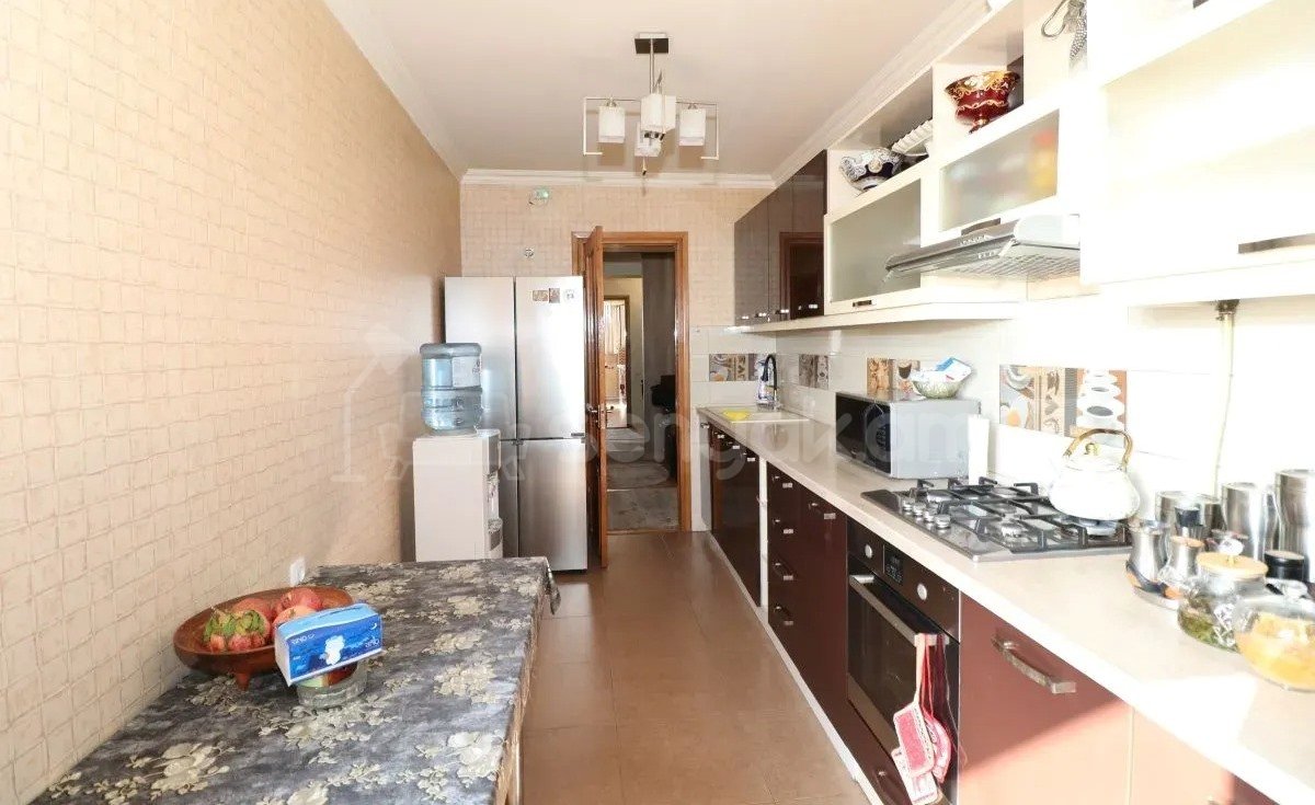 3 Սենյականոց Բնակարան, 80քմ, 8/9 հարկ, Կապիտալ Վերանորոգված