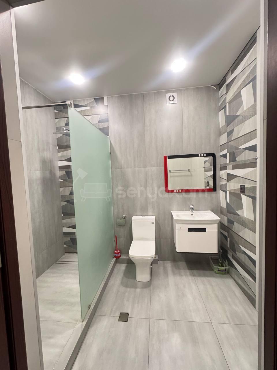 3 Սենյականոց Բնակարան, 110քմ, 8/14 հարկ, Դիզայներական Վերանորոգված, Կահավորված, Արևկող