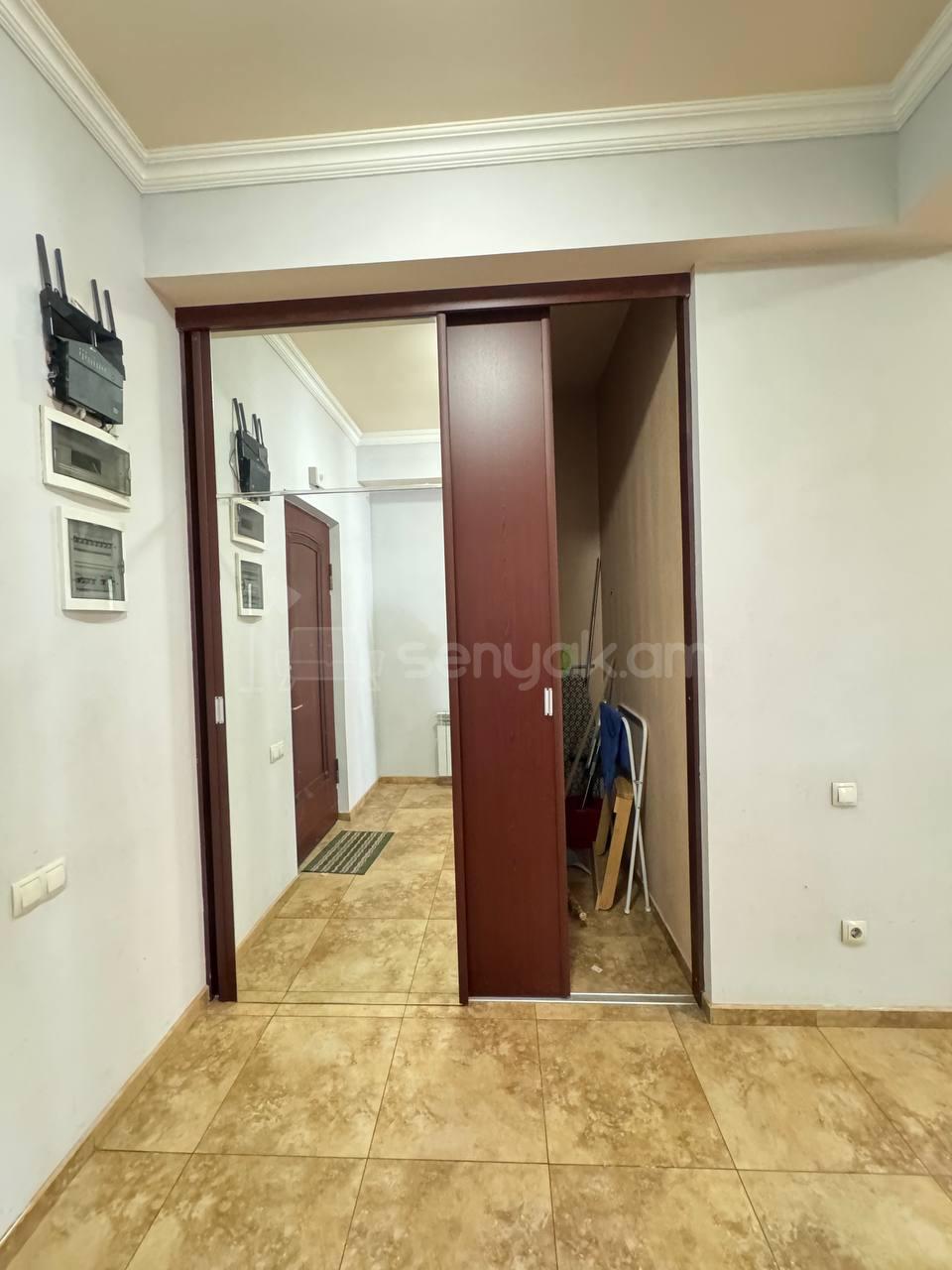 3 Սենյականոց Բնակարան, 110քմ, 8/14 հարկ, Դիզայներական Վերանորոգված, Կահավորված, Արևկող