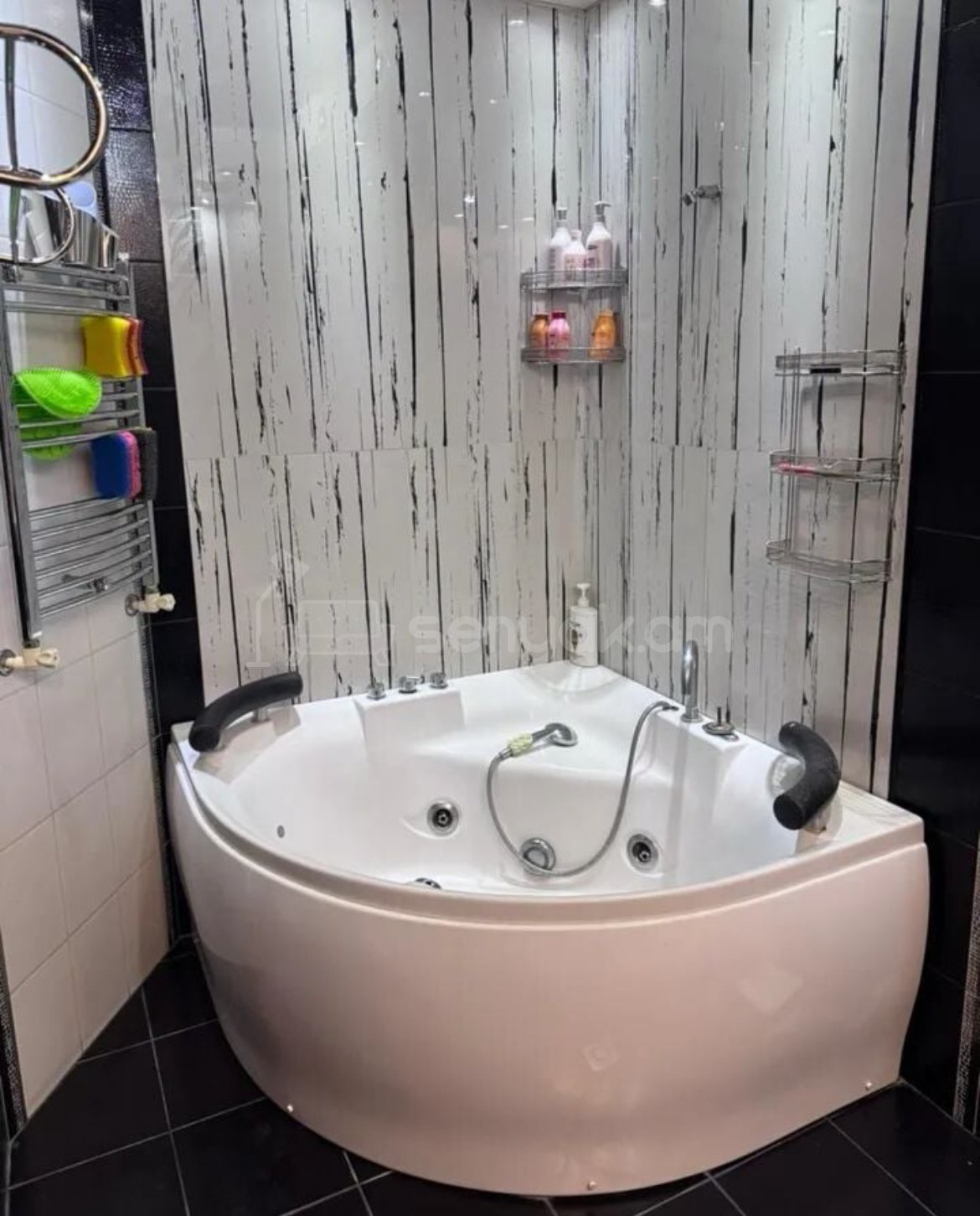 3 Սենյականոց Բնակարան Նորակառույցում, 99քմ, 9/13 հարկ, Կապիտալ Վերանորոգված