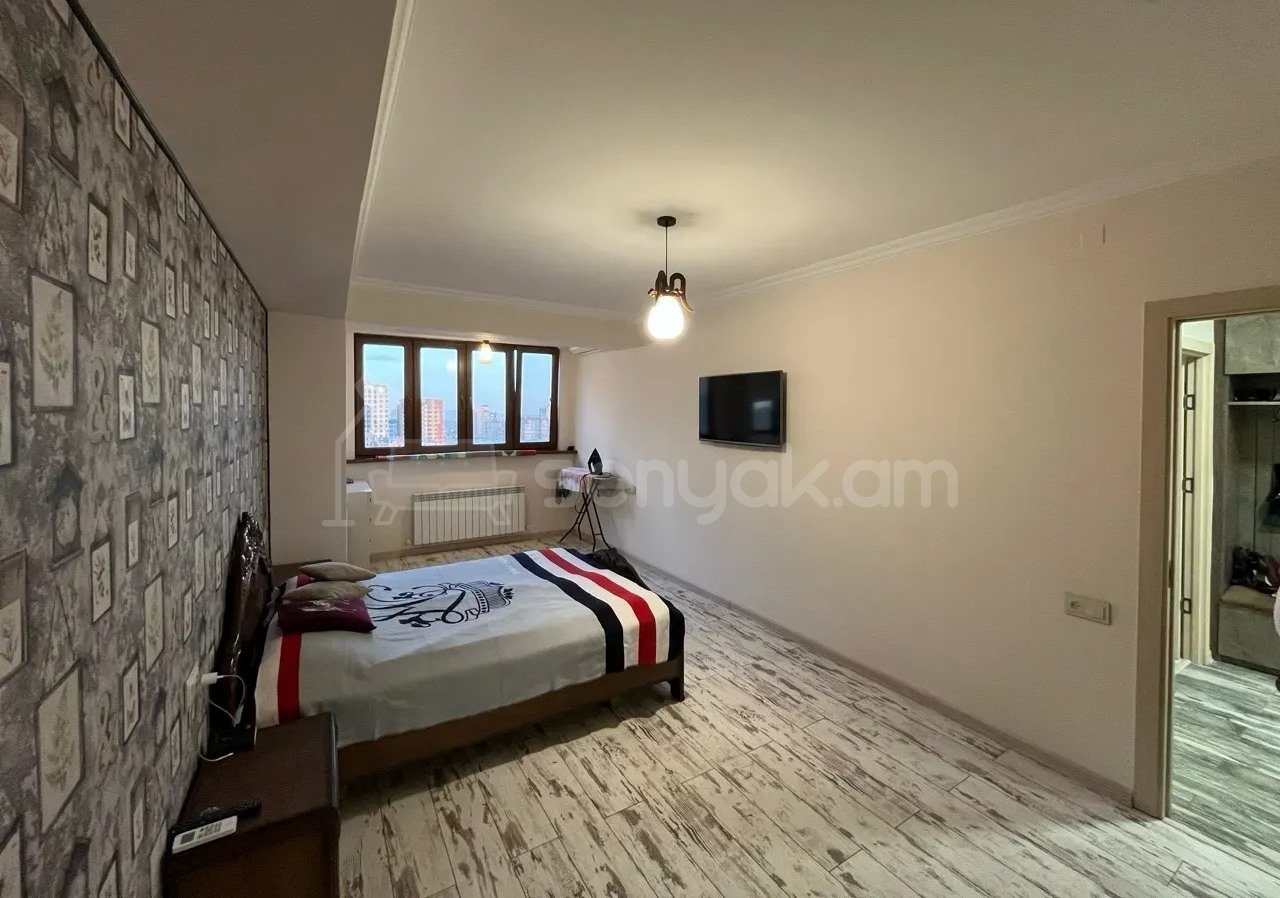 3 Սենյականոց Բնակարան, 95քմ, 8/9 հարկ, Դիզայներական Վերանորոգված