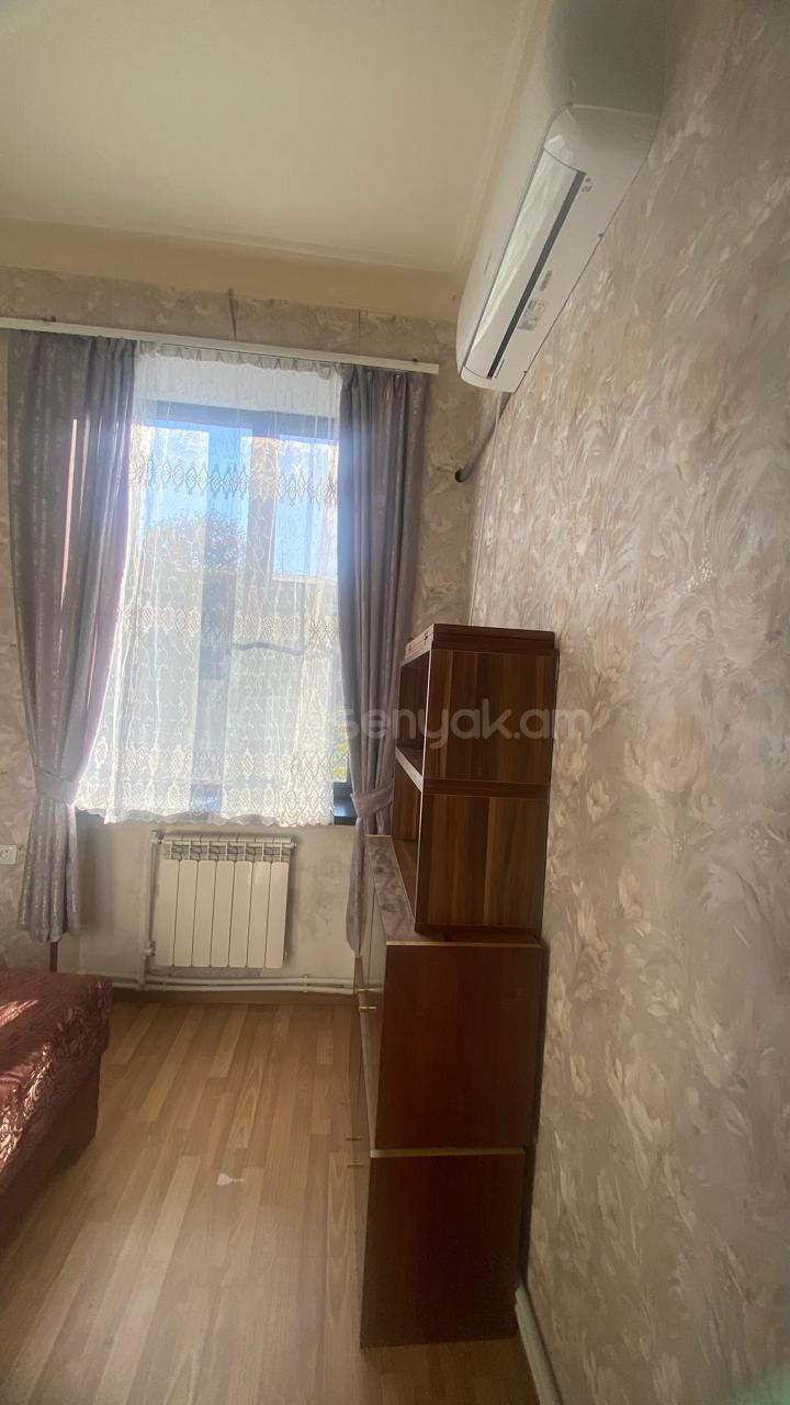 2 Սենյականոց Բնակարան Քարե Շենքում, 38քմ, 2/5 հարկ, Կոսմետիկ Վերանորոգված, Կահավորված, Արևկող