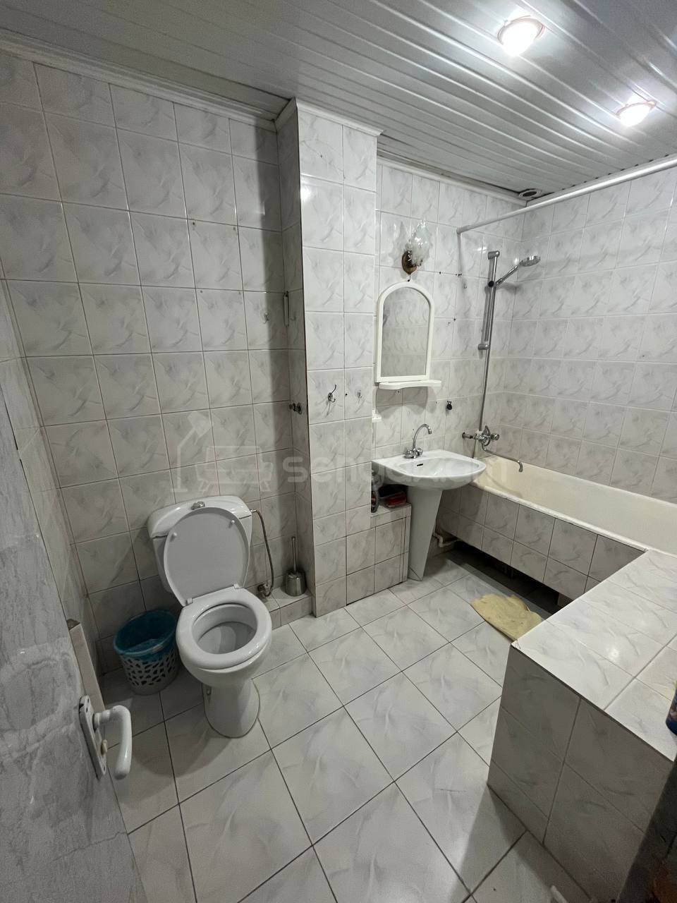 2 Սենյականոց Բնակարան, 67քմ, 3/9 հարկ, Նորմալ Վիճակում