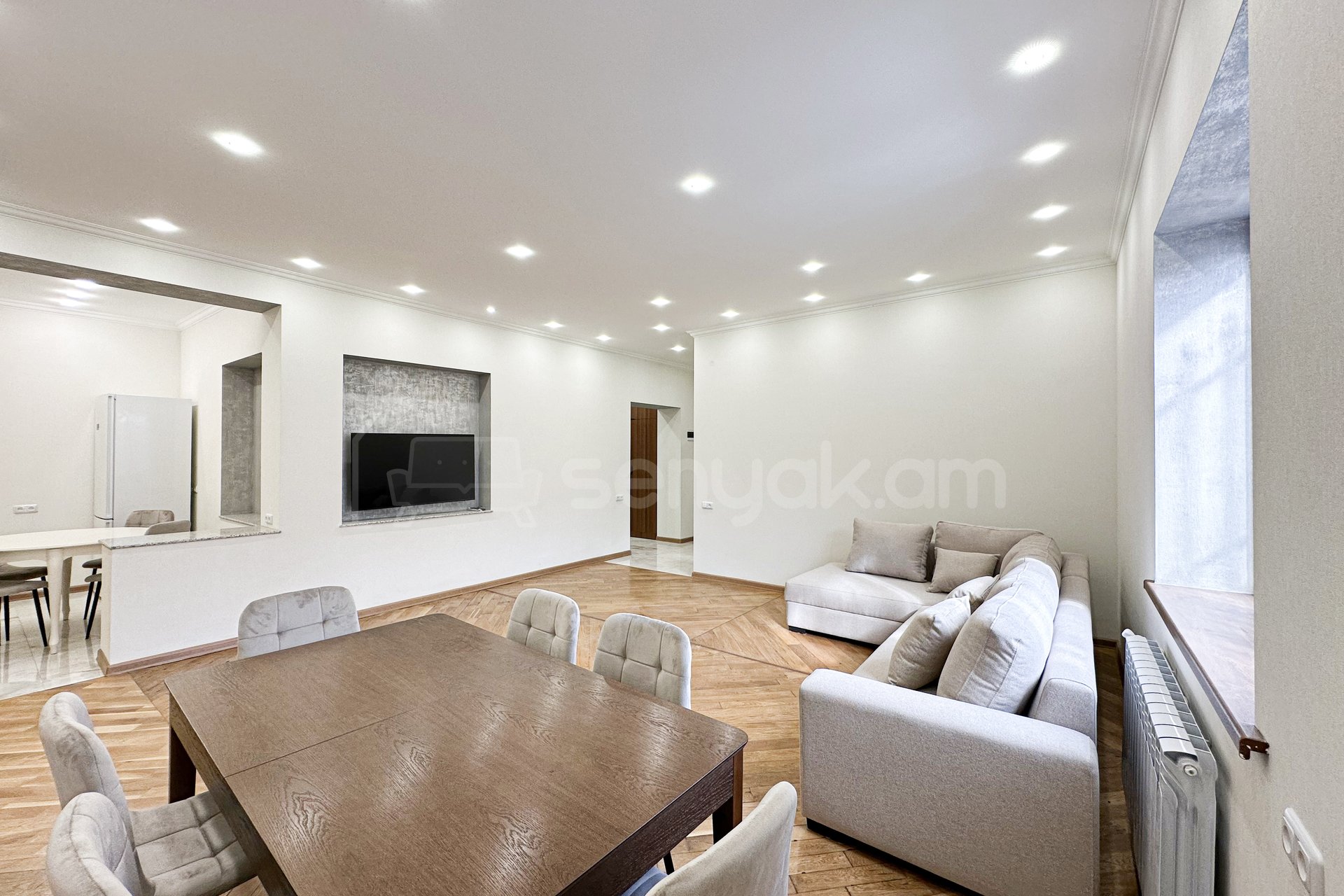 4 Սենյականոց Սեփական Տուն, 160քմ, Կապիտալ Վերանորոգված, Կահավորված