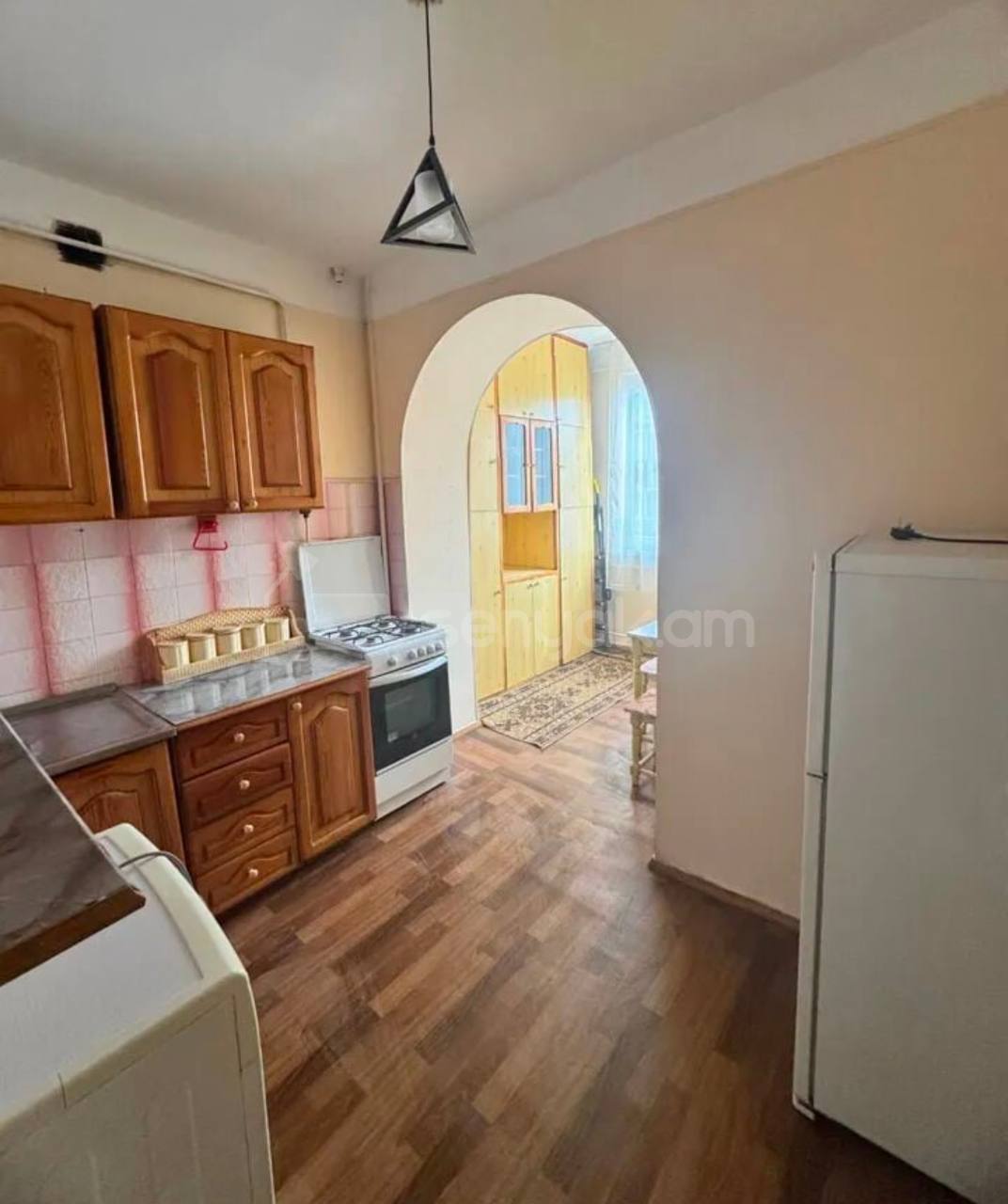 2 Սենյականոց Բնակարան Քարե Շենքում, 48քմ, 3/5 հարկ, Նորմալ Վիճակում, Կահավորված