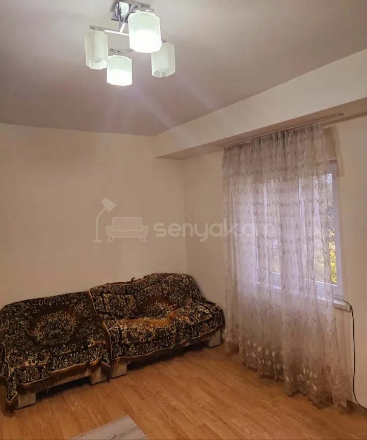 1 Սենյականոց Բնակարան, 45քմ, 4/9 հարկ, Նորմալ Վիճակում, Կահավորված