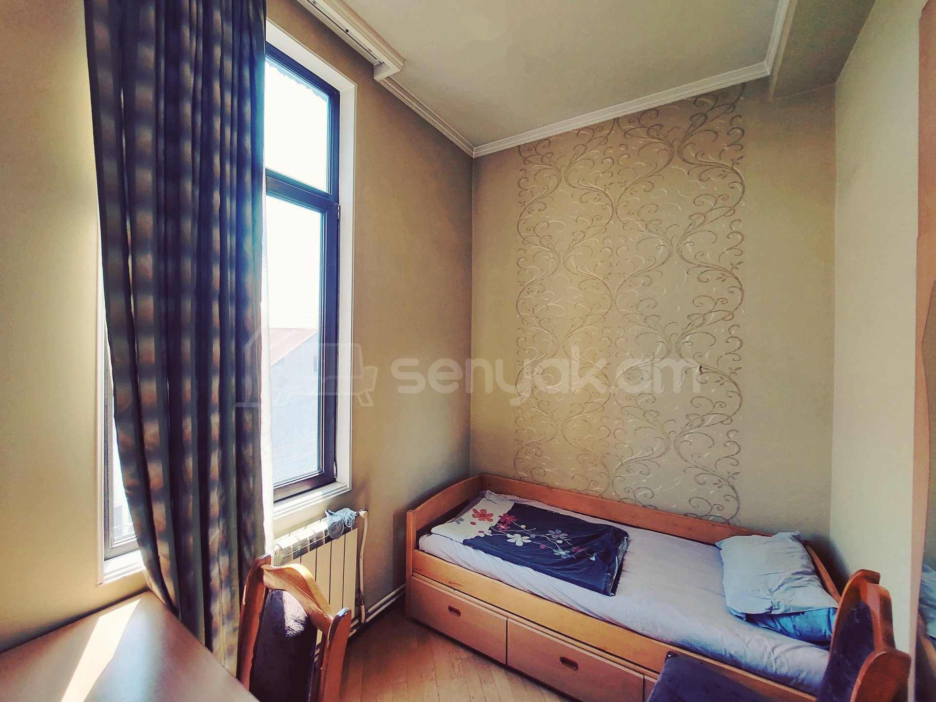 3 Սենյականոց Բնակարան Քարե Շենքում, 80քմ, 4/5 հարկ, Կապիտալ Վերանորոգված, Կահավորված, Արևկող