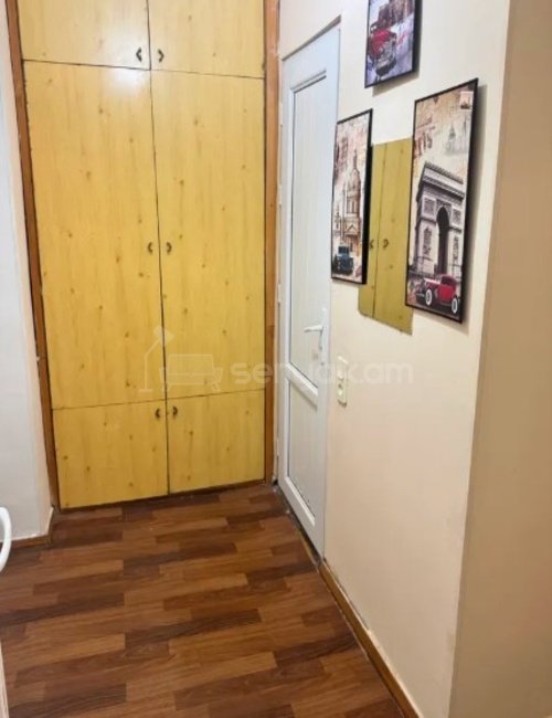 2 Սենյականոց Բնակարան Քարե Շենքում, 50քմ, 3/5 հարկ, Կոսմետիկ Վերանորոգված, Կահավորված, Արևկող