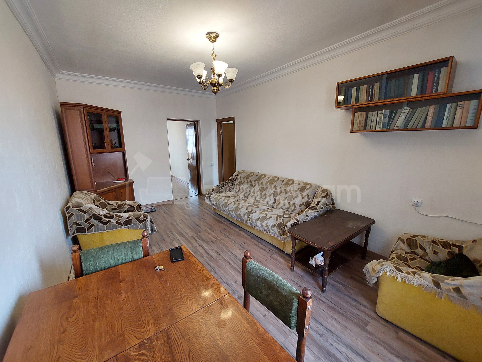 2 Սենյականոց Բնակարան Քարե Շենքում, 60քմ, 5/5 հարկ, Կապիտալ Վերանորոգված, Կահավորված, Արևկող