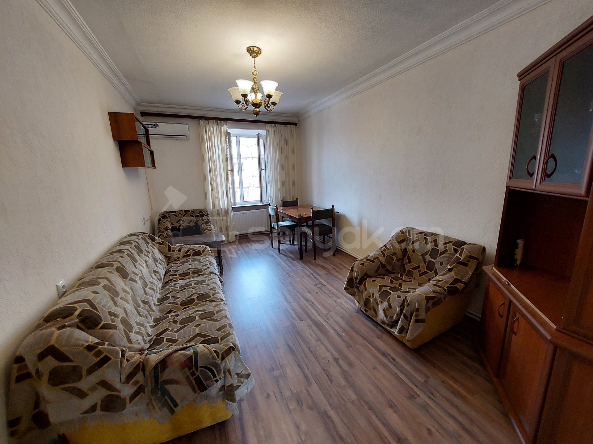 2 Սենյականոց Բնակարան Քարե Շենքում, 60քմ, 5/5 հարկ, Կապիտալ Վերանորոգված, Կահավորված, Արևկող