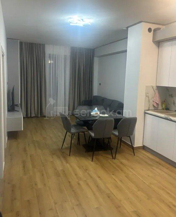 3 Սենյականոց Բնակարան, 60քմ, 5/13 հարկ, Դիզայներական Վերանորոգված, Կահավորված, Արևկող