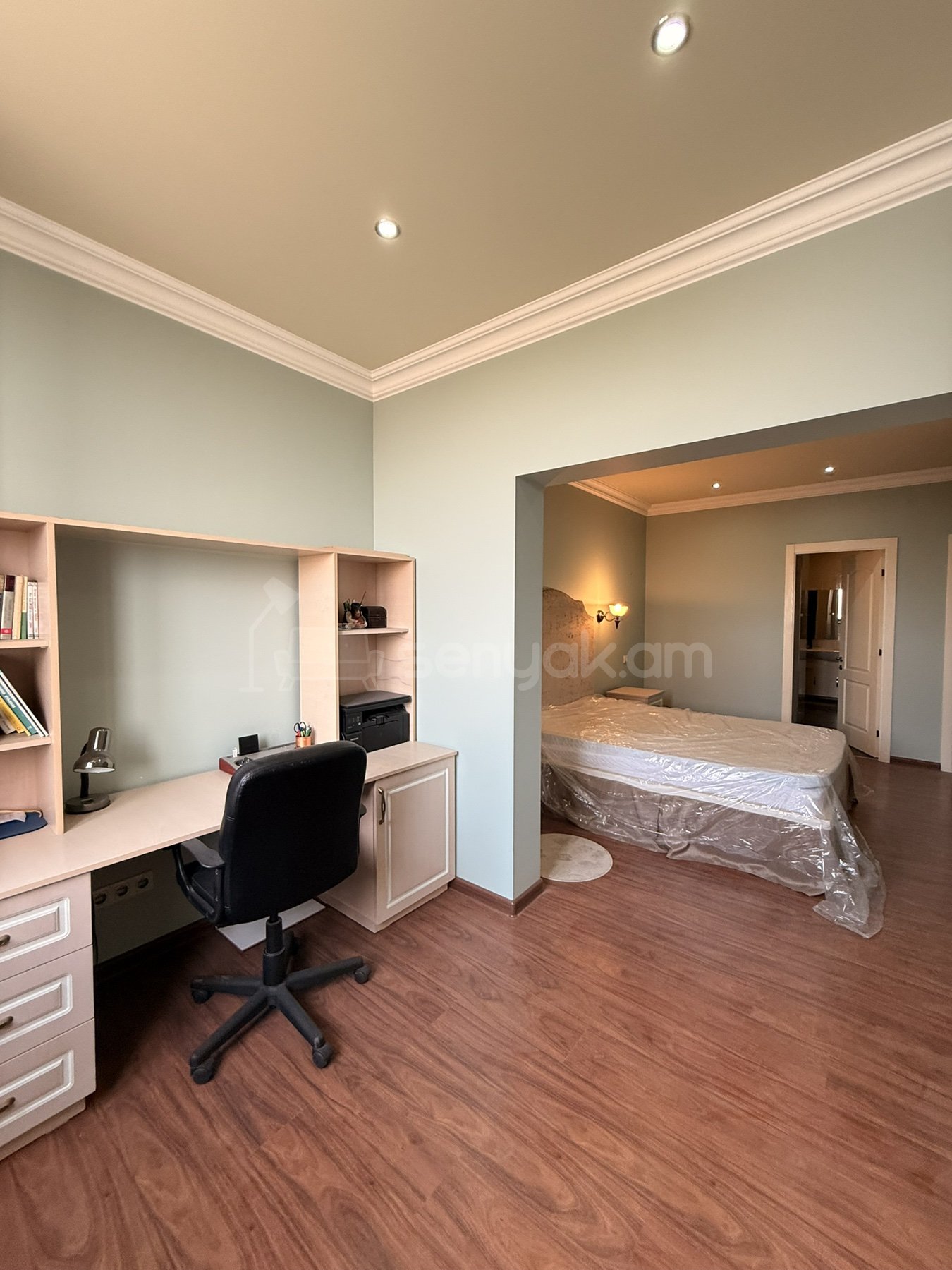 4 Սենյականոց Բնակարան Նորակառույցում, 202քմ, 9/22 հարկ, Դիզայներական Վերանորոգված