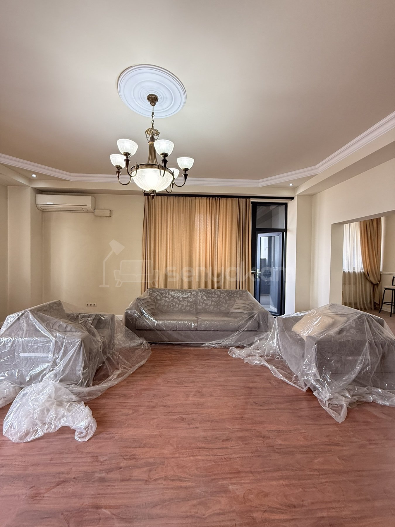 4 Սենյականոց Բնակարան Նորակառույցում, 202քմ, 9/22 հարկ, Դիզայներական Վերանորոգված