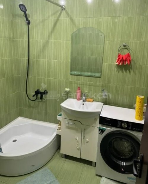 2 Սենյականոց Բնակարան, 80քմ, 2/10 հարկ, Կապիտալ Վերանորոգված, Կահավորված, Արևկող