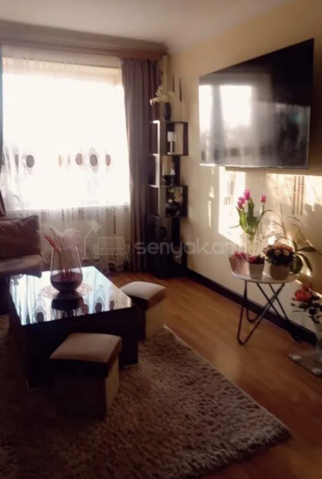 3 Սենյականոց Բնակարան Քարե Շենքում, 55քմ, 2/4 հարկ, Կապիտալ Վերանորոգված