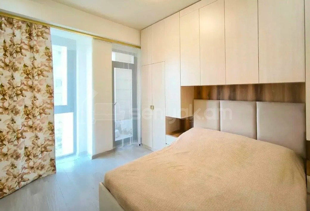 3 Սենյականոց Բնակարան, 59քմ, 4/13 հարկ, Դիզայներական Վերանորոգված, Կահավորված, Արևկող