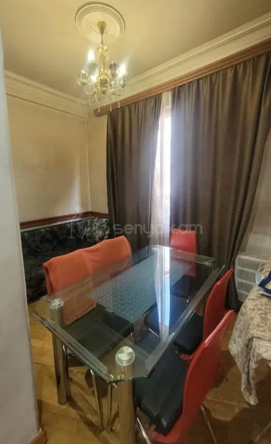 3 Սենյականոց Բնակարան Քարե Շենքում, 71քմ, 2/5 հարկ, Կոսմետիկ Վերանորոգված