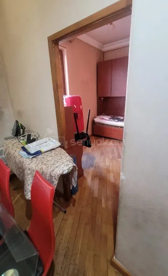 3 Սենյականոց Բնակարան Քարե Շենքում, 71քմ, 2/5 հարկ, Կոսմետիկ Վերանորոգված