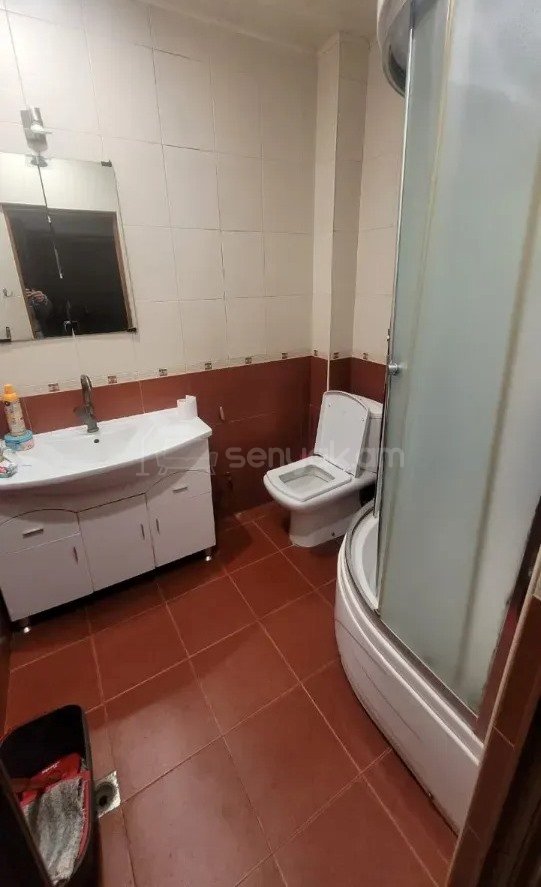 3 Սենյականոց Բնակարան Քարե Շենքում, 71քմ, 2/5 հարկ, Կոսմետիկ Վերանորոգված