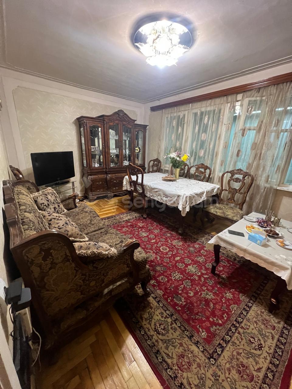 3 Սենյականոց Բնակարան, 76քմ, 4/9 հարկ, Նորմալ Վիճակում, Կահավորված