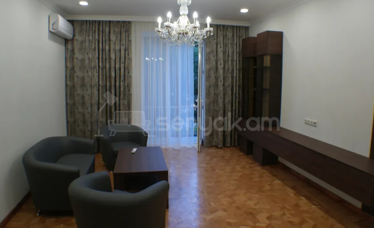 3 Սենյականոց Բնակարան Քարե Շենքում, 95քմ, 3/6 հարկ, Կապիտալ Վերանորոգված, Կահավորված