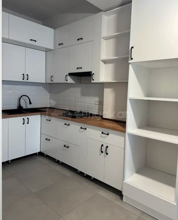 2 Սենյականոց Բնակարան Նորակառույցում, 72քմ, 8/17 հարկ, Կապիտալ Վերանորոգված