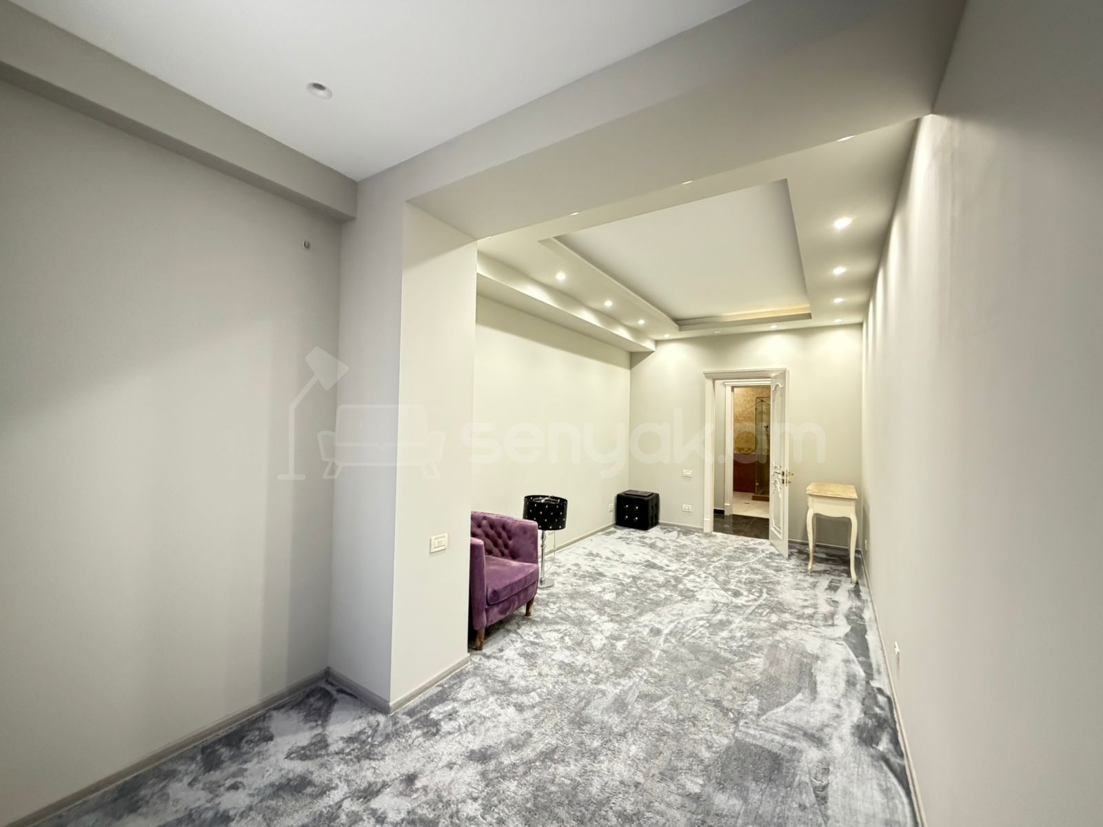 3 Սենյականոց Բնակարան Նորակառույցում, 132քմ, 8/14 հարկ, Դիզայներական Վերանորոգված, Կահավորված, Արևկող