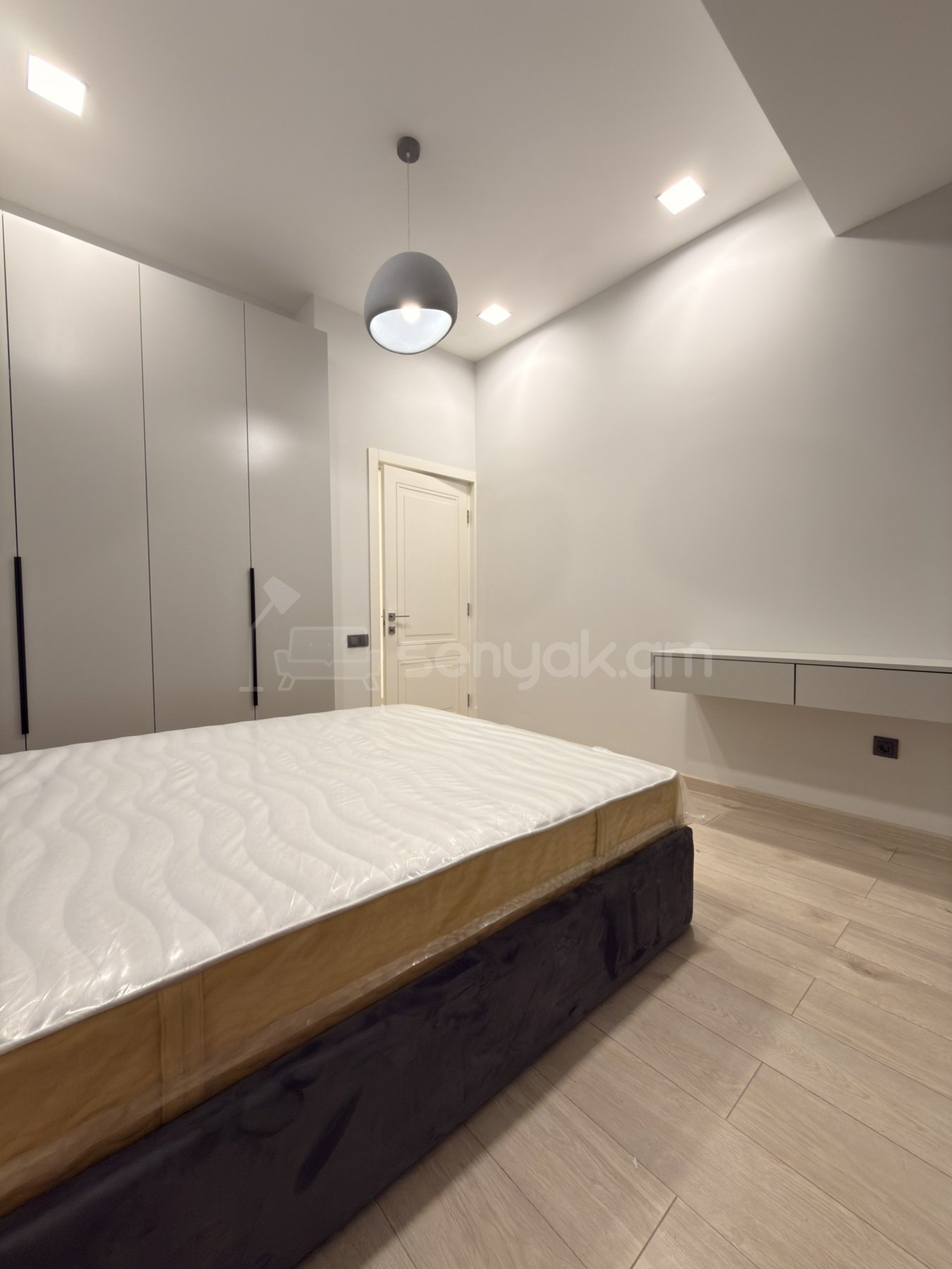 2 Սենյականոց Բնակարան Նորակառույցում, 51քմ, 2/3 հարկ, Դիզայներական Վերանորոգված