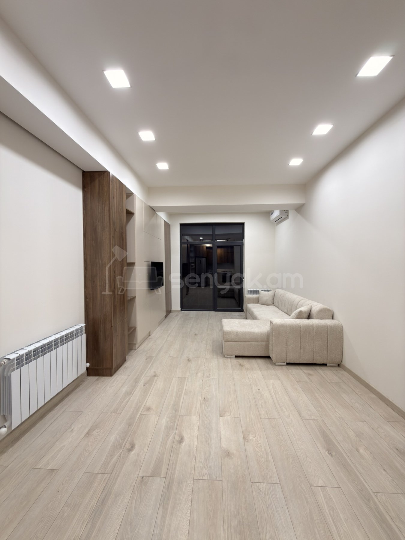 2 Սենյականոց Բնակարան Նորակառույցում, 51քմ, 2/3 հարկ, Դիզայներական Վերանորոգված