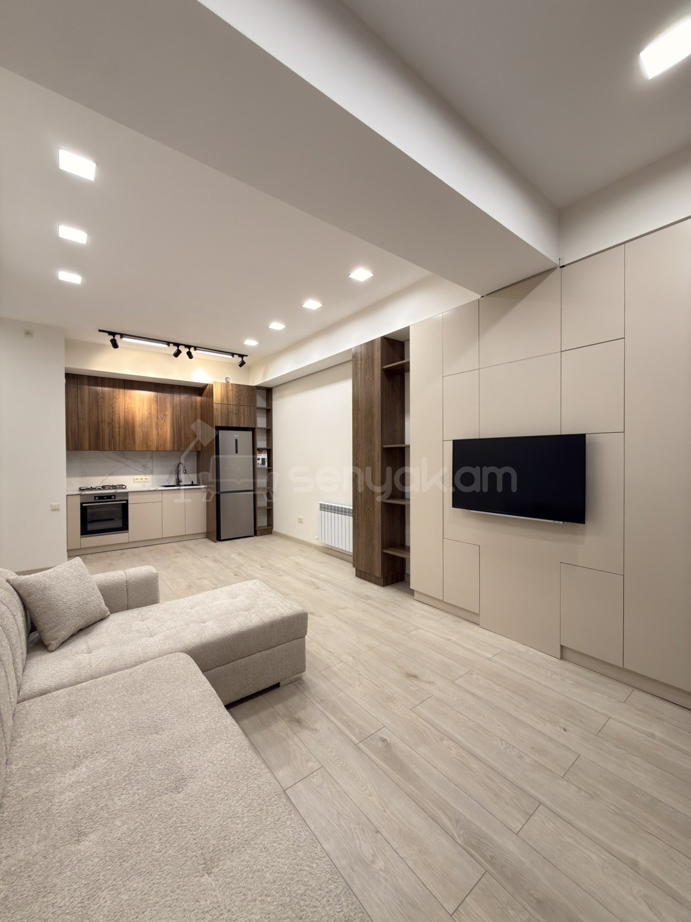 2 Սենյականոց Բնակարան Նորակառույցում, 51քմ, 2/3 հարկ, Դիզայներական Վերանորոգված