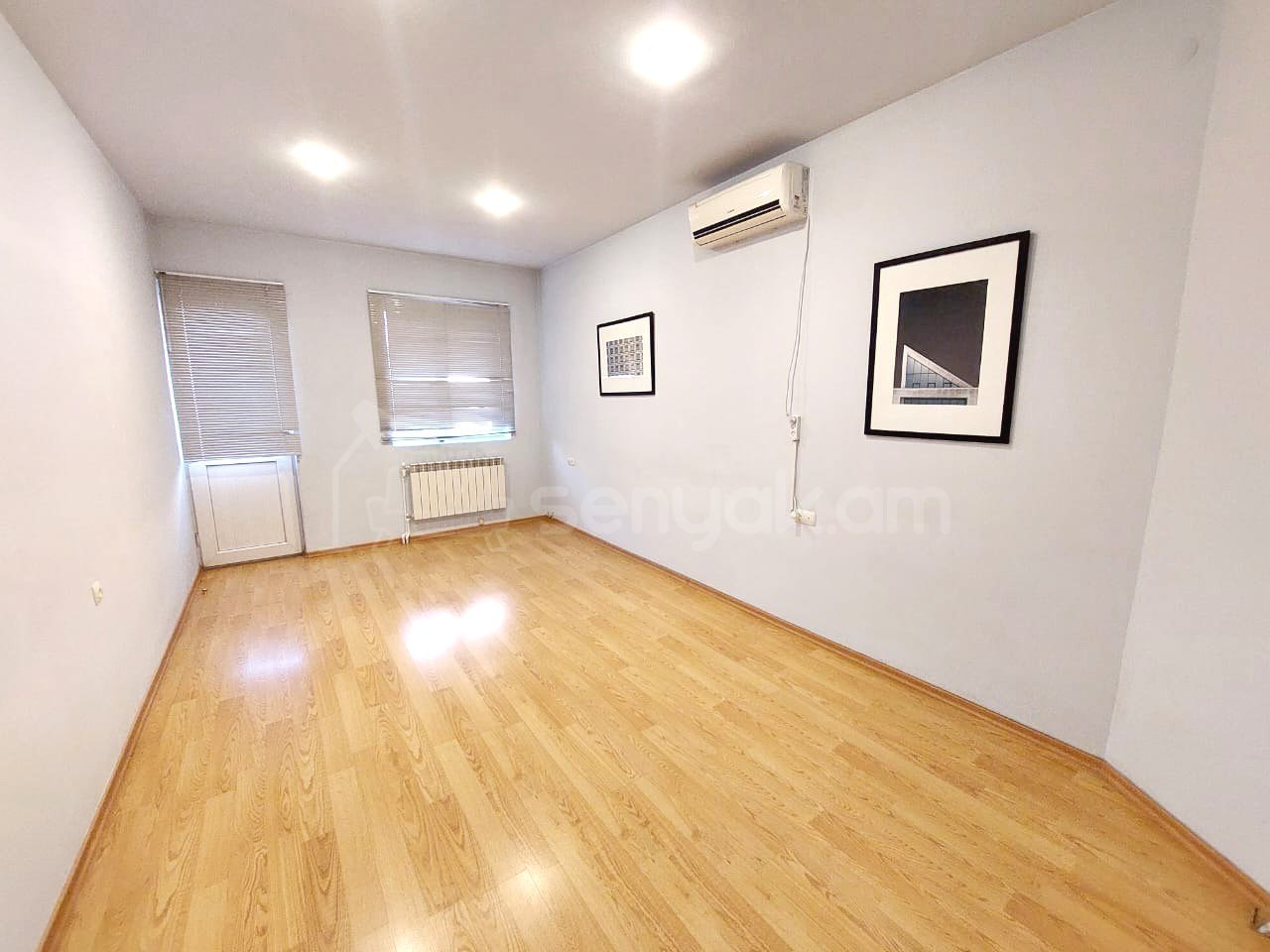 Օֆիսային Տարածք, 300քմ, Կապիտալ Վերանորոգված