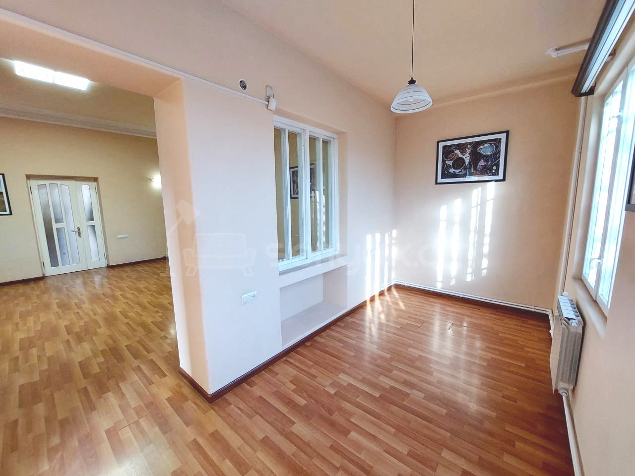 Օֆիսային Տարածք, 300քմ, Կապիտալ Վերանորոգված