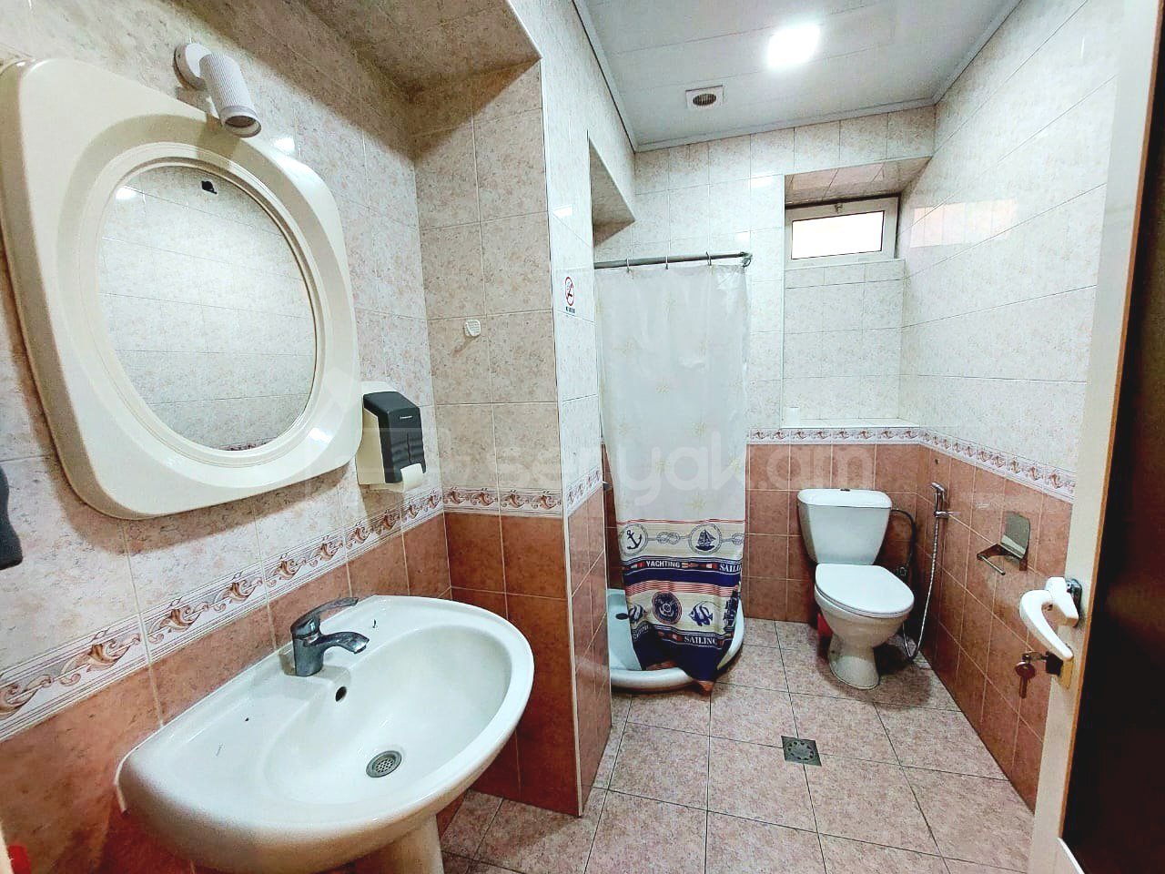 Օֆիսային Տարածք, 300քմ, Կապիտալ Վերանորոգված