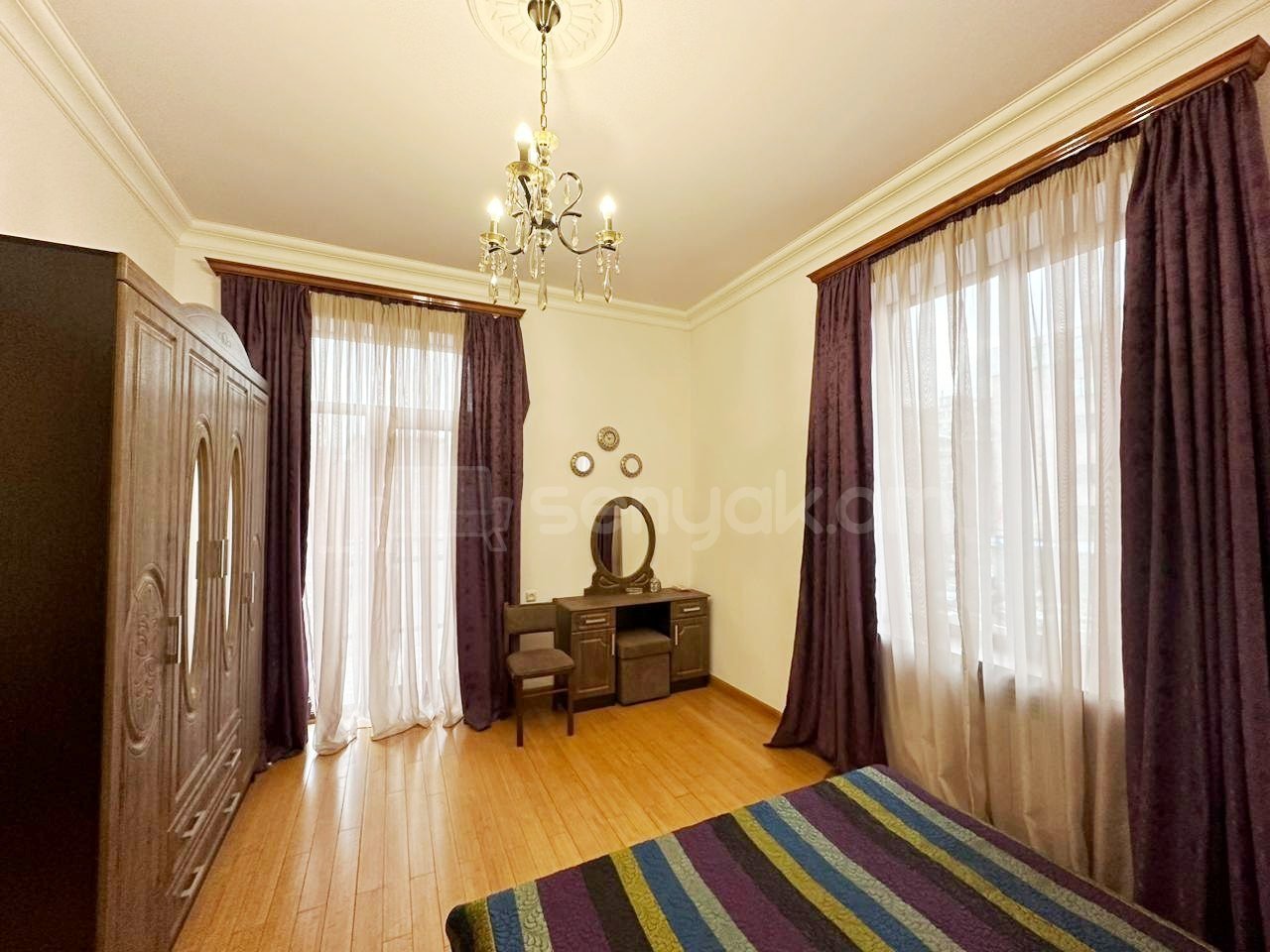 2 Սենյականոց Բնակարան Քարե Շենքում, 70քմ, 3/5 հարկ, Կապիտալ Վերանորոգված, Կահավորված, Արևկող