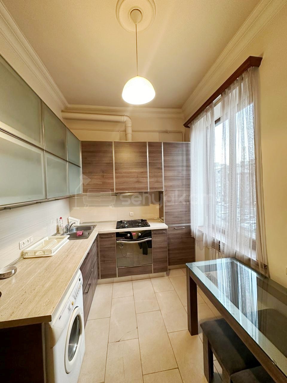 2 Սենյականոց Բնակարան Քարե Շենքում, 70քմ, 3/5 հարկ, Կապիտալ Վերանորոգված, Կահավորված, Արևկող