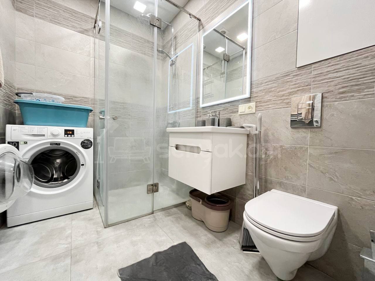 2 Սենյականոց Բնակարան, 75քմ, 10/10 հարկ, Դիզայներական Վերանորոգված, Կահավորված, Արևկող