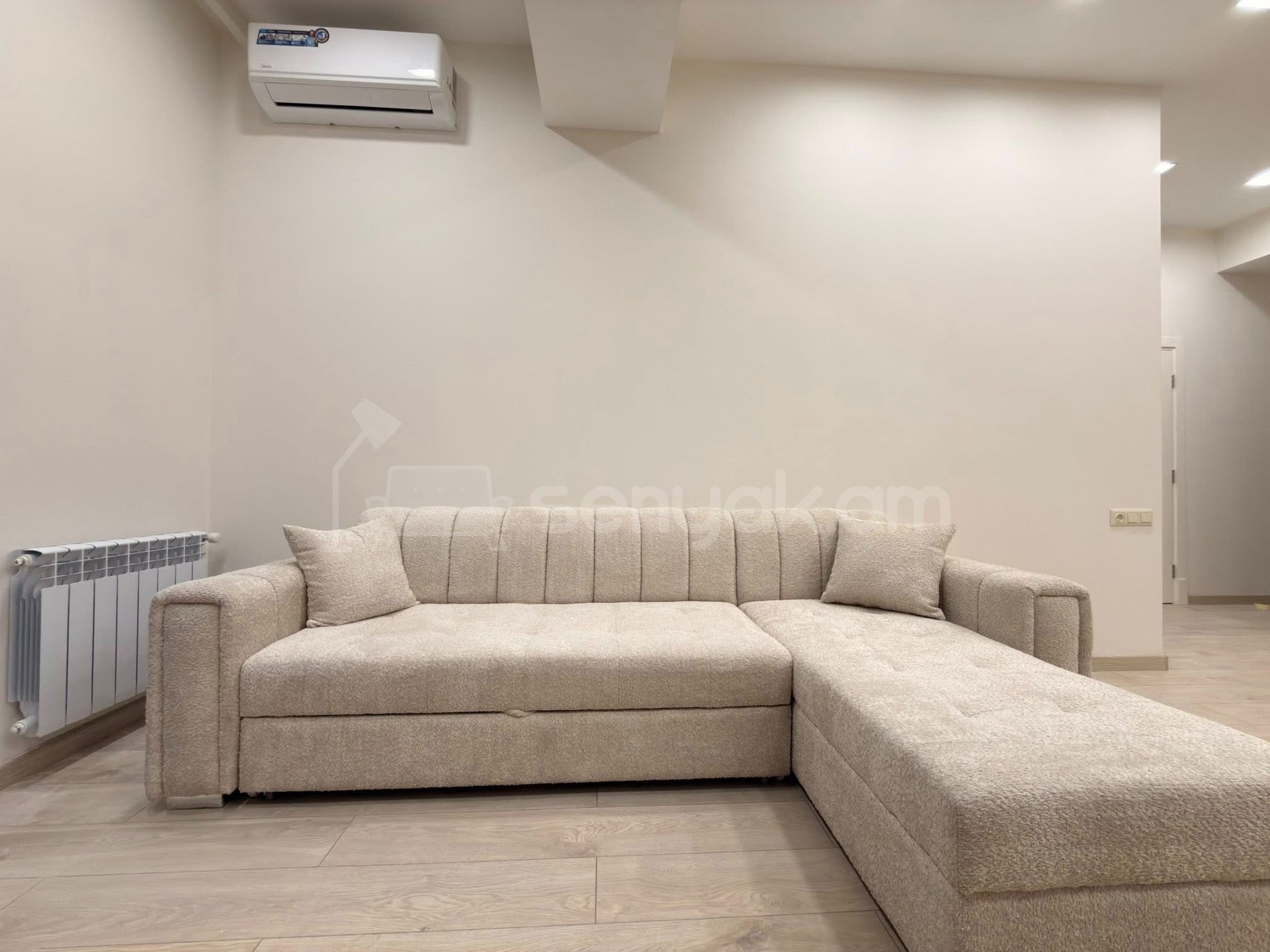 2 Սենյականոց Բնակարան Նորակառույցում, 51քմ, 2/3 հարկ, Դիզայներական Վերանորոգված