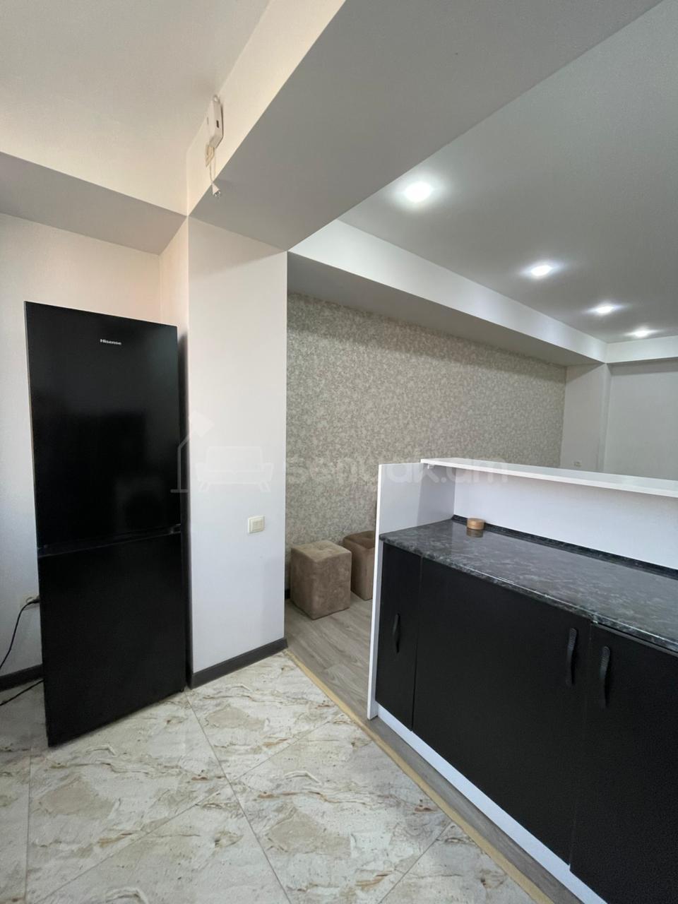 2 Սենյականոց Բնակարան, 46քմ, 8/10 հարկ, Կապիտալ Վերանորոգված, Կահավորված, Արևկող