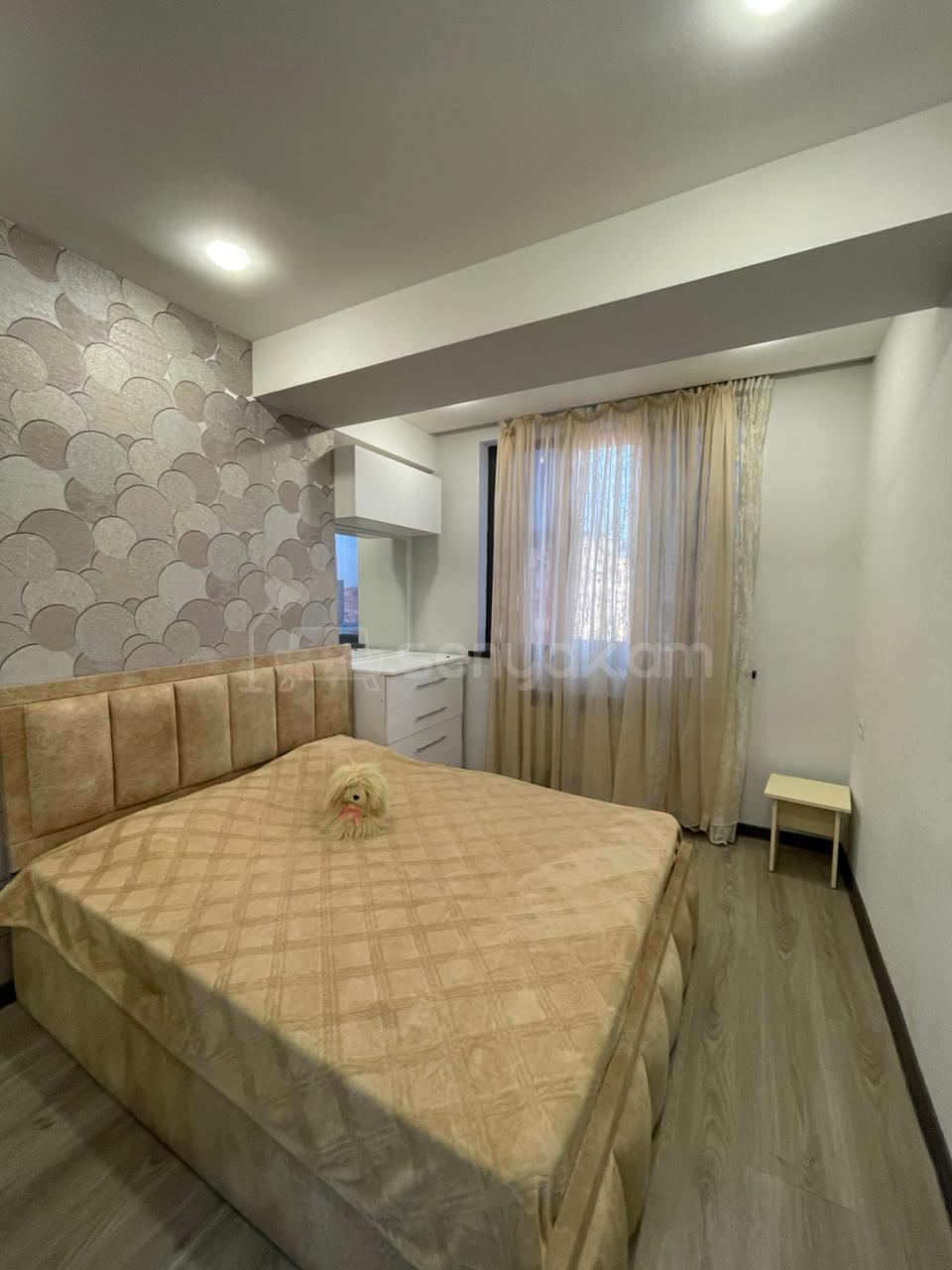 2 Սենյականոց Բնակարան, 46քմ, 8/10 հարկ, Կապիտալ Վերանորոգված, Կահավորված, Արևկող