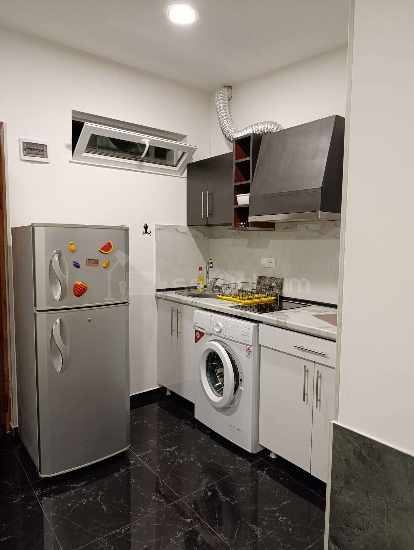 1 Սենյականոց Սեփական Տուն, 20քմ, Կապիտալ Վերանորոգված, Կահավորված