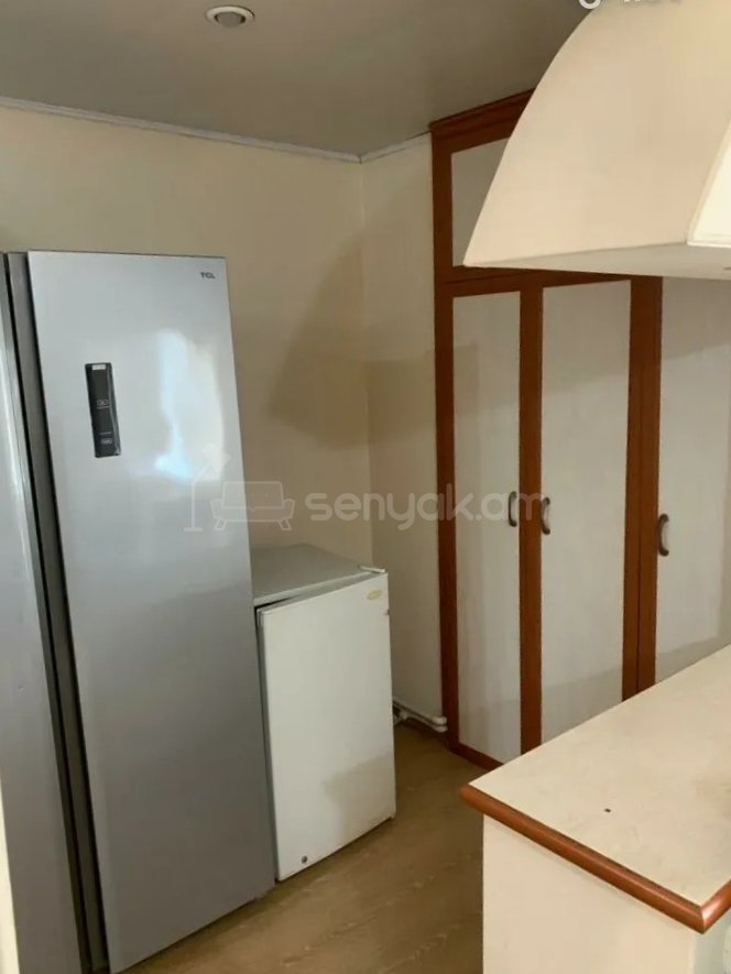 2 Սենյականոց Բնակարան, 67քմ, 3/9 հարկ, Կապիտալ Վերանորոգված, Կահավորված, Արևկող