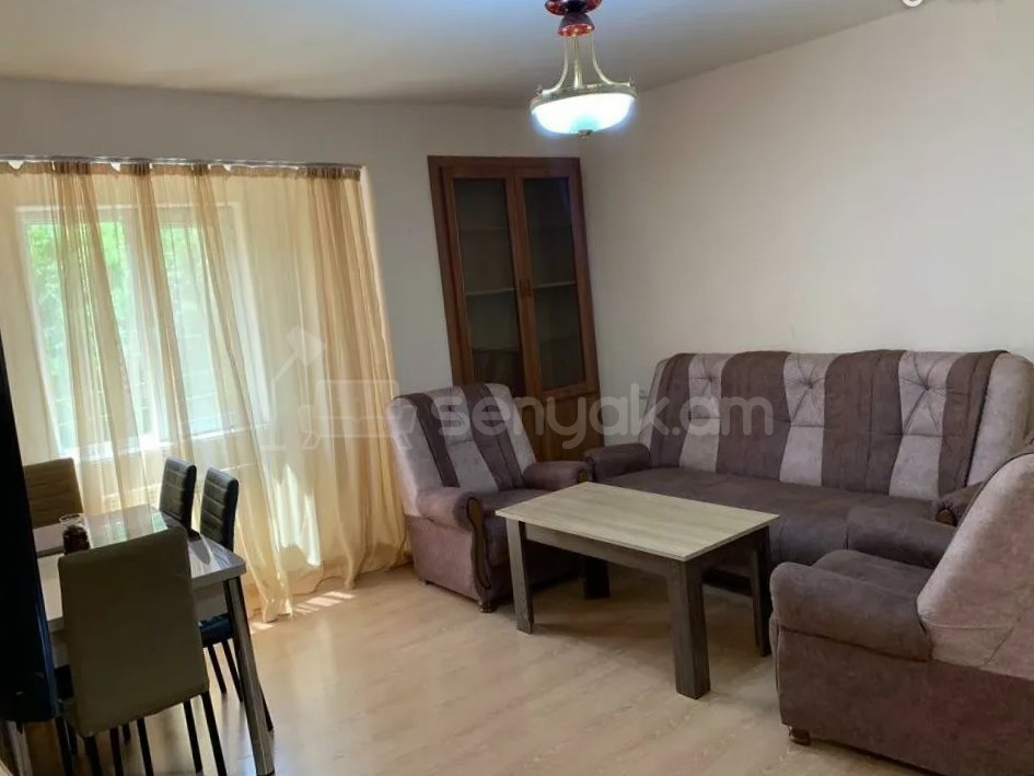 2 Սենյականոց Բնակարան, 67քմ, 3/9 հարկ, Կապիտալ Վերանորոգված, Կահավորված, Արևկող