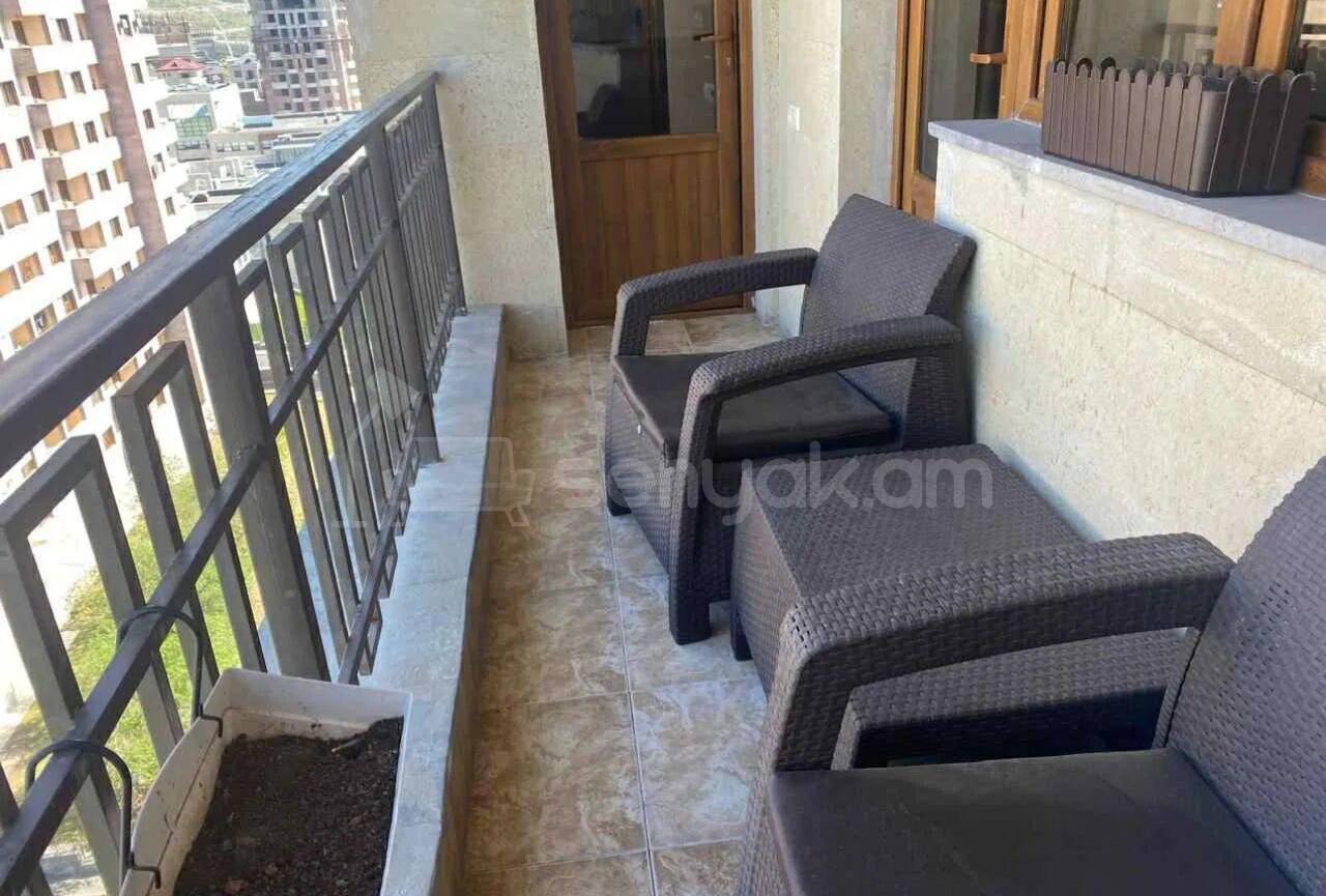 2 Սենյականոց Բնակարան Նորակառույցում, 70քմ, 11/14 հարկ, Կապիտալ Վերանորոգված, Կահավորված, Արևկող